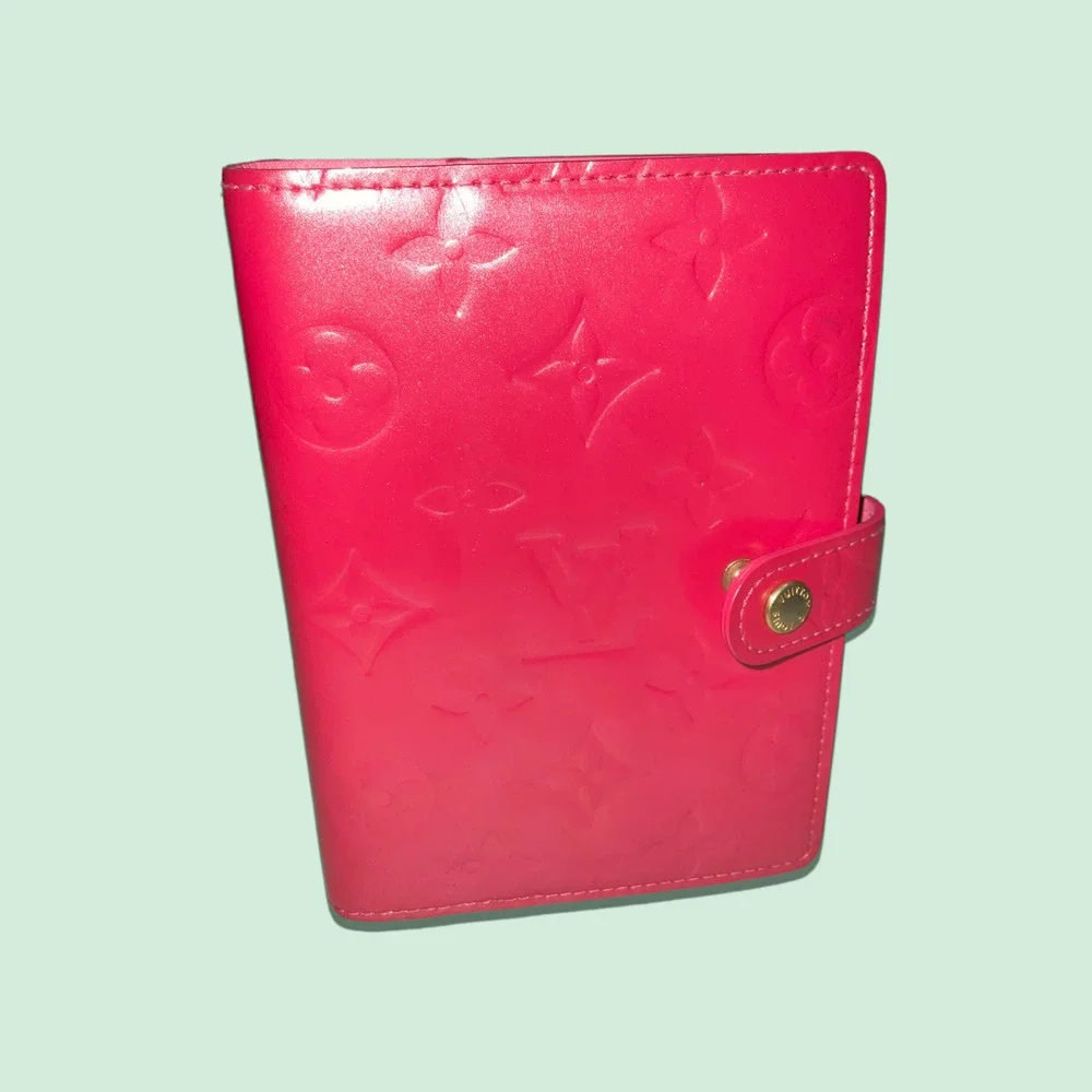 LOUIS VUITTON Small Pink Monogram Ring Agenda Cover
